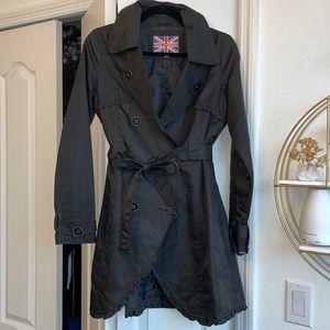 MISS LONDON | Rain Trench